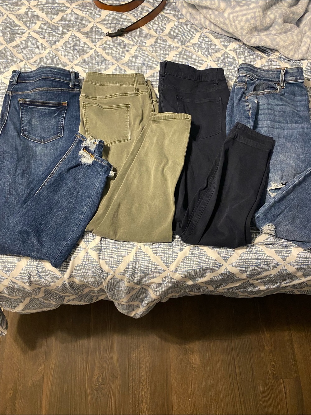 Maurices Skinny Jeans/pants (4 pair)  in Dark Blue, Olive & 2 jeans
